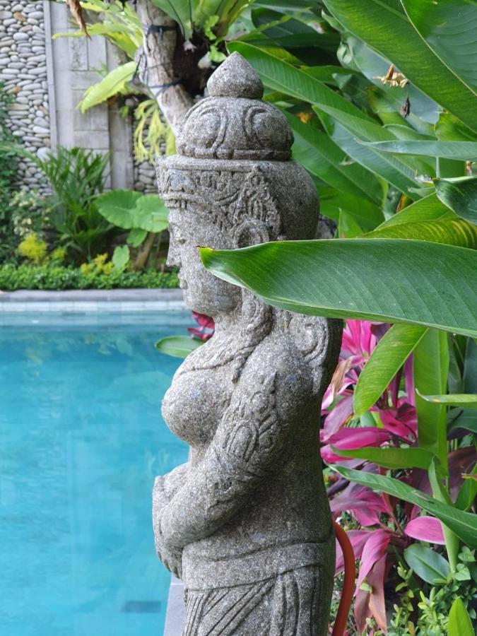 Ubud Paras Villa Kültér fotó